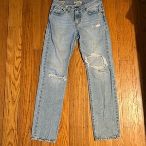 Levi’s Middy Straight